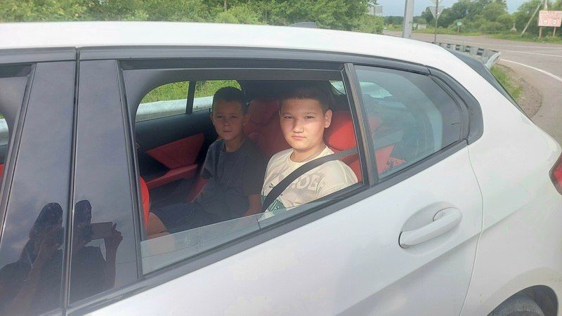 В районе имени Лазо сотрудники Госавтоинспекции провели пропагандистское мероприятие «Пристегни самое дорогое, пристегнись сам» В районе имени Лазо сотрудники Госавтоинспекции провели пропагандистское мероприятие «Пристегни самое дорогое, пристегнись сам»
