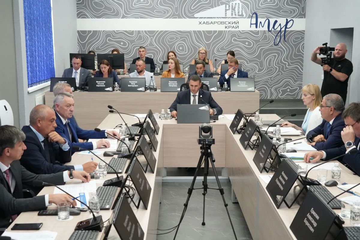 Дмитрий Демешин: Мощности бывшего судоремонтного завода «Якорь» в Советской Гавани будем восстанавливать Дмитрий Демешин: Мощности бывшего судоремонтного завода «Якорь» в Советской Гавани будем восстанавливать