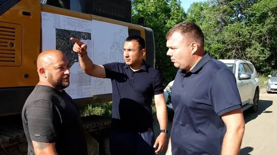 Дорога вдоль жилых домов на улице Аэродромной будет отремонтирована Дорога вдоль жилых домов на улице Аэродромной будет отремонтирована