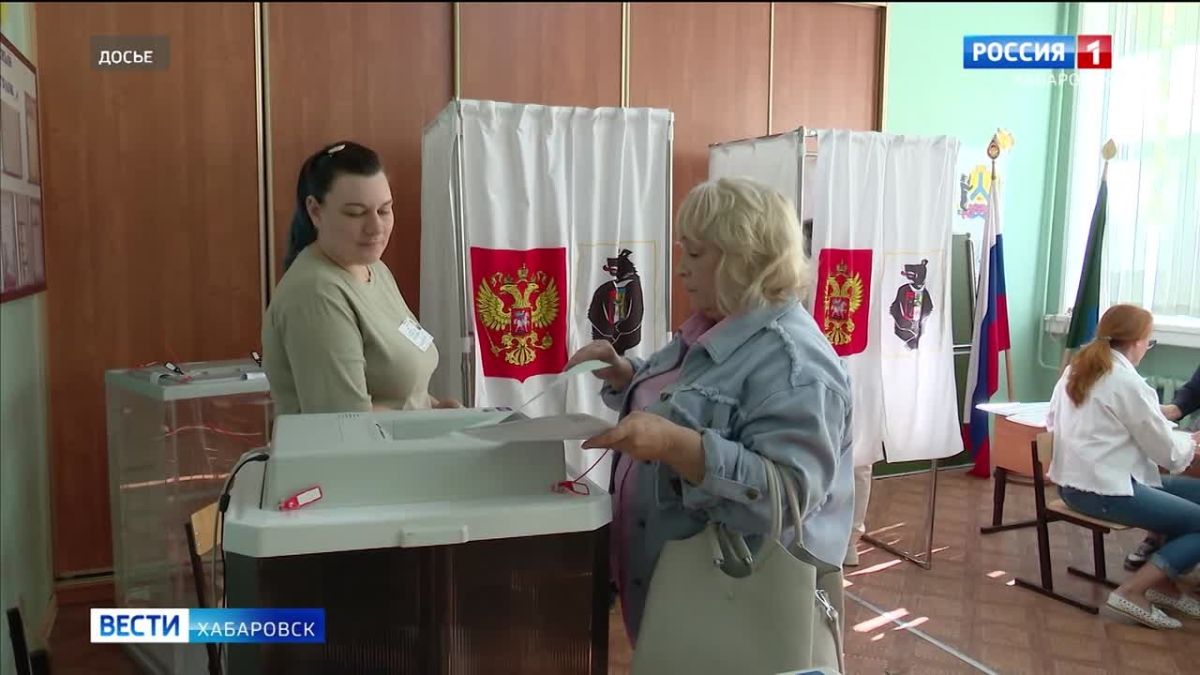 Избирательная комиссия и Общественная палата Хабаровского края подписали соглашение о сотрудничестве