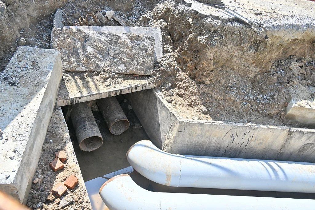 Семь участков сетей водоснабжения и водоотведения реконструируют в Комсомольске