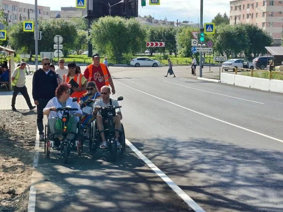 В Комсомольске-на-Амуре досрочно отремонтировали 10 участков дорог по нацпроекту Президента В Комсомольске-на-Амуре досрочно отремонтировали 10 участков дорог по нацпроекту Президента