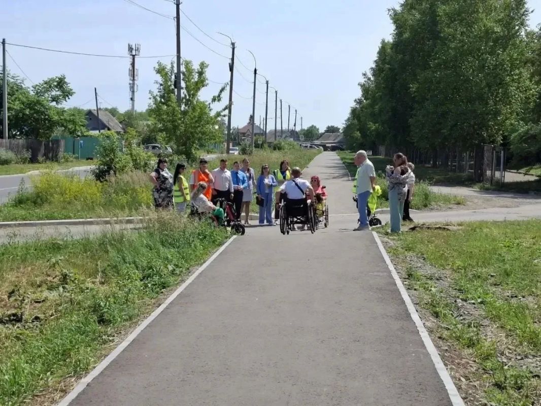 В Комсомольске-на-Амуре досрочно завершили ремонт дорог В Комсомольске-на-Амуре досрочно завершили ремонт дорог