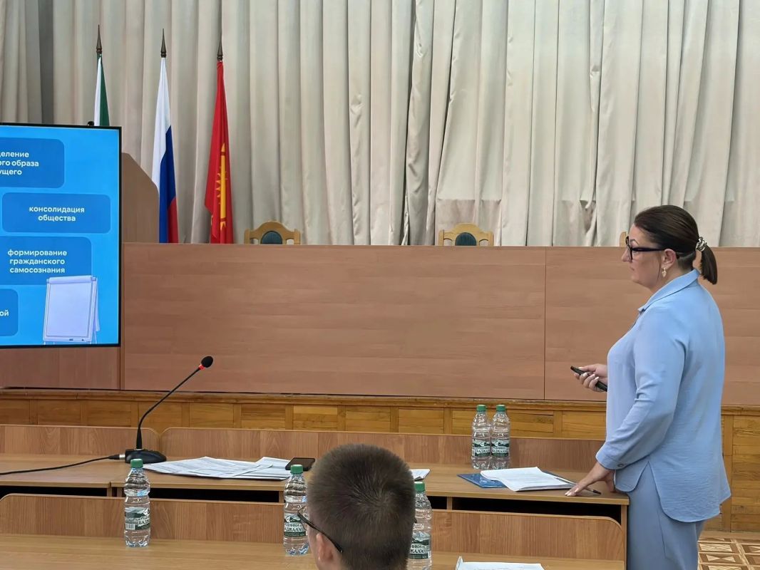 В рабочем поселке Солнечном завершилось обучение общественных наблюдателей, готовых обеспечить прозрачность и честность предстоящего голосования В рабочем поселке Солнечном завершилось обучение общественных наблюдателей, готовых обеспечить прозрачность и честность предстоящего голосования