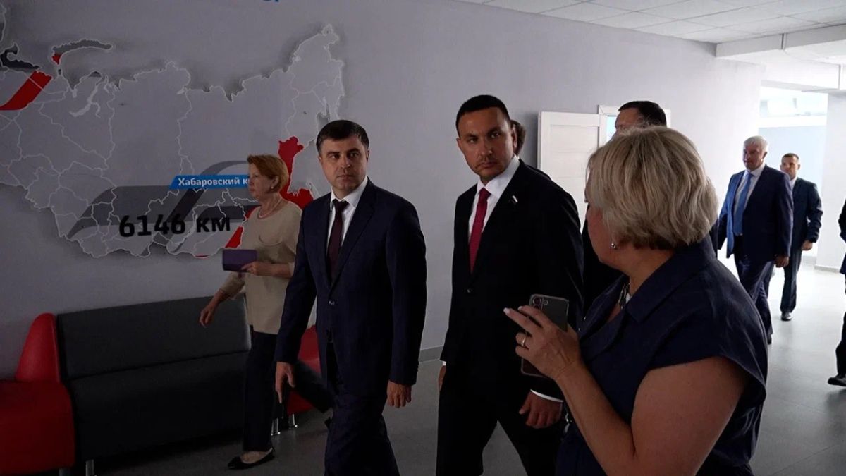 Максим Иванов: Когда выпускники возвращаются в Новый Ургал, у БАМа есть будущее Максим Иванов: Когда выпускники возвращаются в Новый Ургал, у БАМа есть будущее