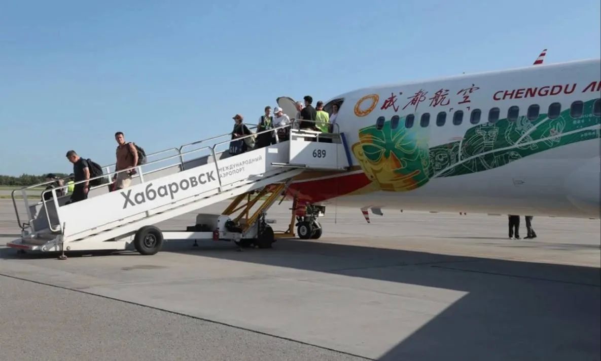 Хабаровск и Цзямусы связал прямой авиарейс