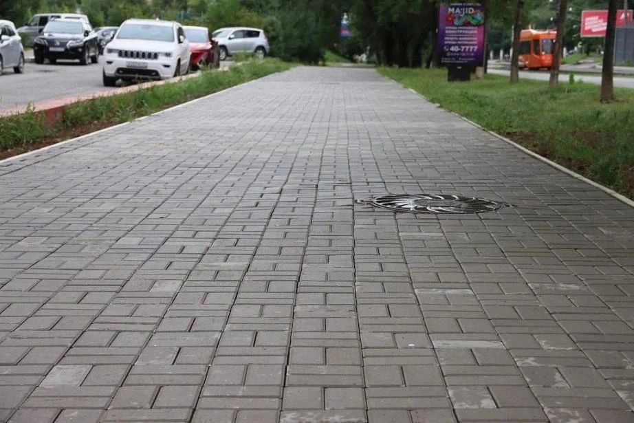 Новая технология – на практике: трамвайный путь на Шеронова прошёл обкатку Новая технология – на практике: трамвайный путь на Шеронова прошёл обкатку