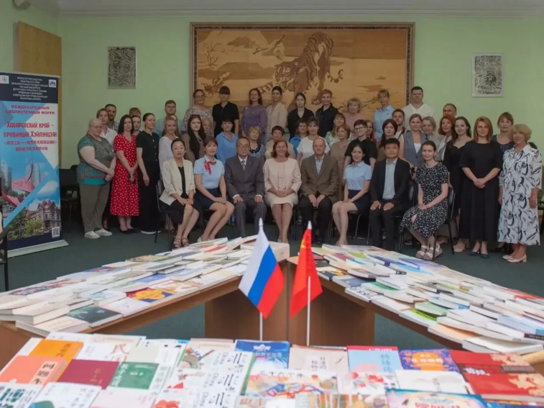 XI Международный библиотечный форум «Хабаровский край — провинция Хэйлунцзян» открылся в Харбине XI Международный библиотечный форум «Хабаровский край — провинция Хэйлунцзян» открылся в Харбине
