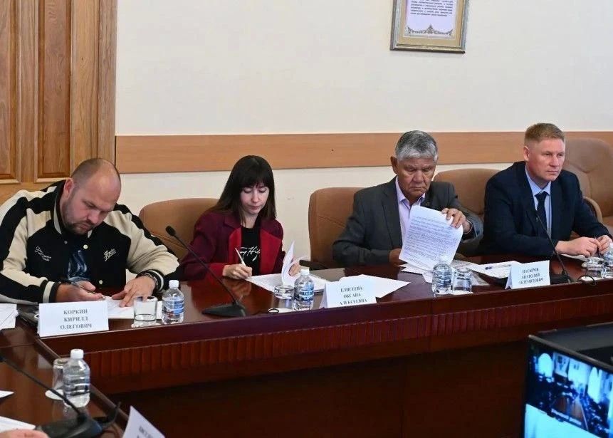 В Хабаровском крае усиливают контроль за безопасностью на дорогах в преддверии нового учебного года В Хабаровском крае усиливают контроль за безопасностью на дорогах в преддверии нового учебного года