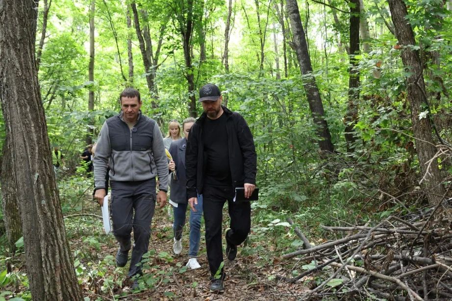 Экотропа «Легенды Сэвэнов» в селе Сикачи-Алян будет достроена до конца года Экотропа «Легенды Сэвэнов» в селе Сикачи-Алян будет достроена до конца года