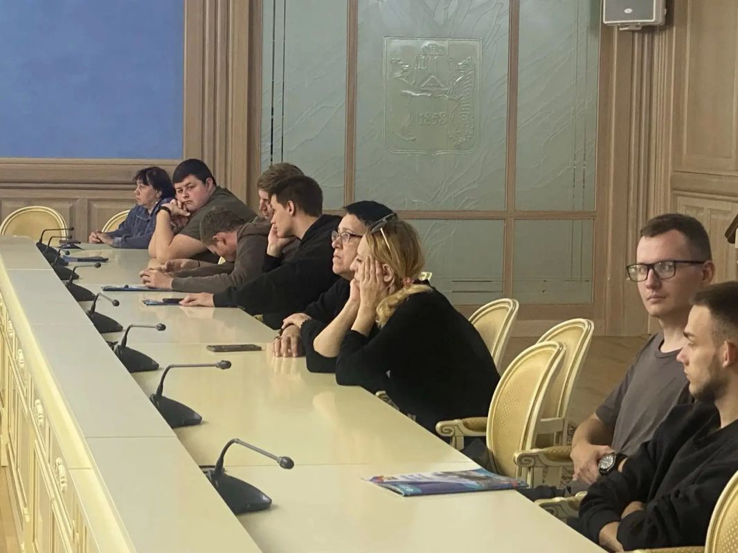 В Хабаровске прошло обучение общественных наблюдателей В Хабаровске прошло обучение общественных наблюдателей