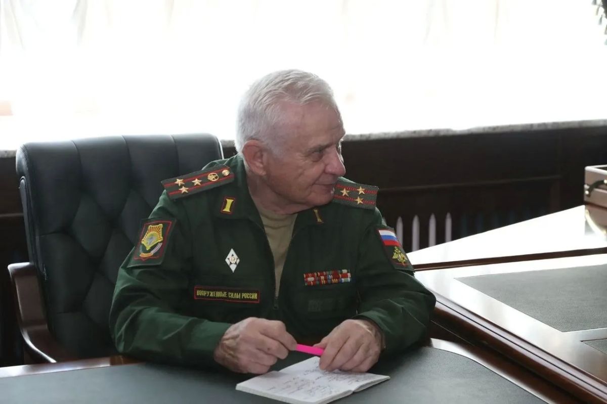 Капсулу времени с посланием потомкам заложат в Хабаровске Капсулу времени с посланием потомкам заложат в Хабаровске