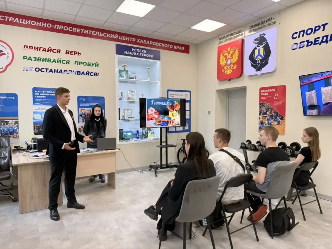 День солидарности, памяти и героизма — день, когда особенно остро чувствуешь связь поколений и цену настоящего мужества День солидарности, памяти и героизма — день, когда особенно остро чувствуешь связь поколений и цену настоящего мужества