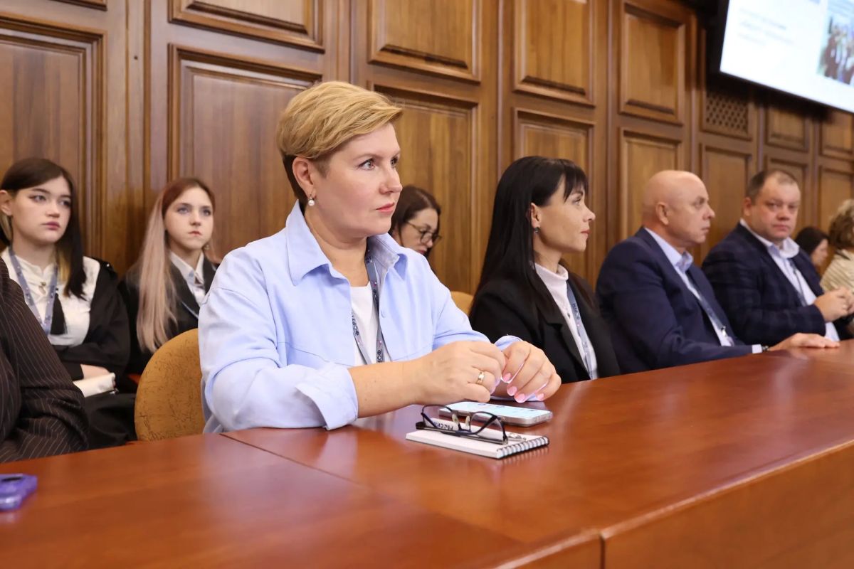 На II Российско-Китайском форуме обсудили подготовку кадров для индустрии туризма и гостеприимства На II Российско-Китайском форуме обсудили подготовку кадров для индустрии туризма и гостеприимства