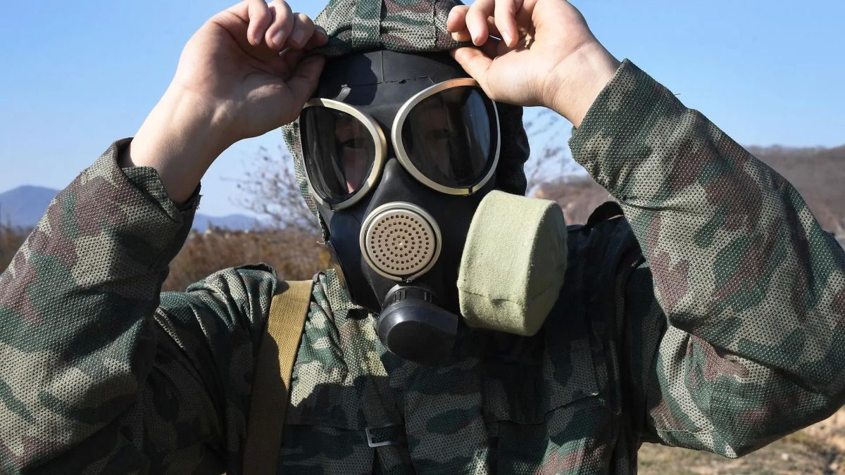 Арсеналы химоружия нашли у границы с Приморьем