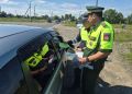 В Комсомольском районе сотрудники Госавтоинспекции провели акцию «Безопасность на железнодорожном переезде»