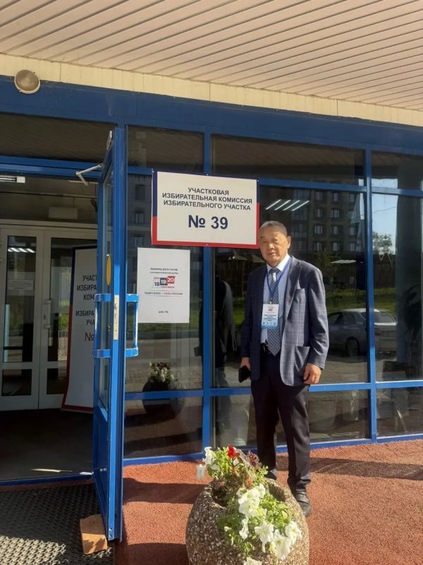 Руководитель Аппарата Общественной палаты Хабаровского края Александра Рябухина сделала свой выбор: Руководитель Аппарата Общественной палаты Хабаровского края Александра Рябухина сделала свой выбор: