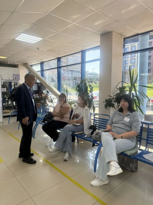 Руководитель Аппарата Общественной палаты Хабаровского края Александра Рябухина сделала свой выбор: Руководитель Аппарата Общественной палаты Хабаровского края Александра Рябухина сделала свой выбор:
