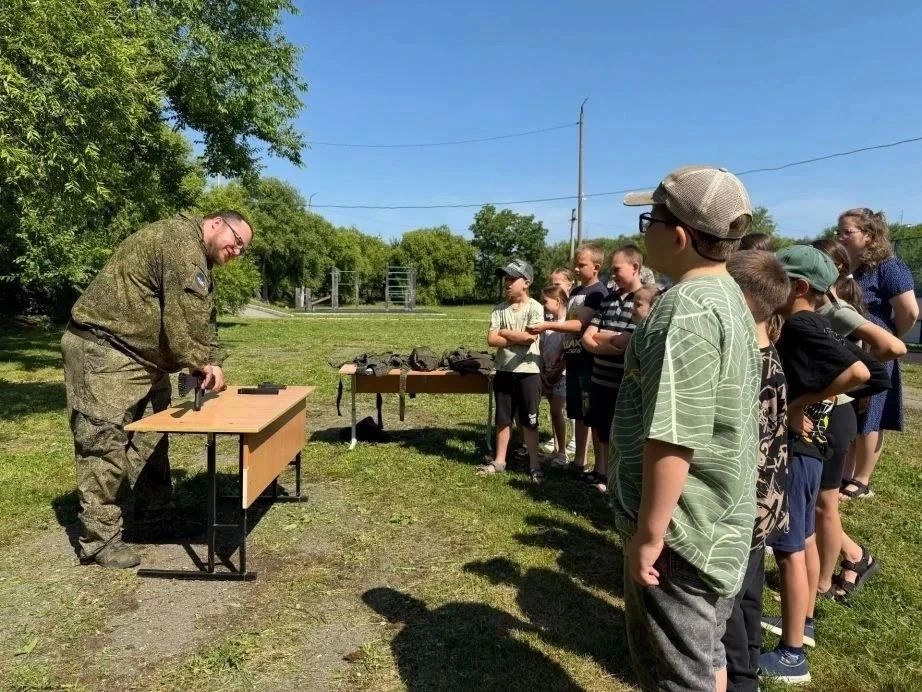 Службы персонального сопровождения участников СВО и их семей созданы во всех районах Хабаровского края Службы персонального сопровождения участников СВО и их семей созданы во всех районах Хабаровского края