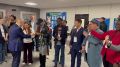 Международные наблюдатели из разных стран сегодня посещают избирательный участок 111