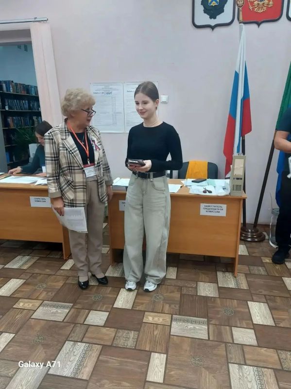 Студенты ТОГУ на связи!. Ребята вчера и сегодня исполняют свой гражданский долг Студенты ТОГУ на связи!. Ребята вчера и сегодня исполняют свой гражданский долг