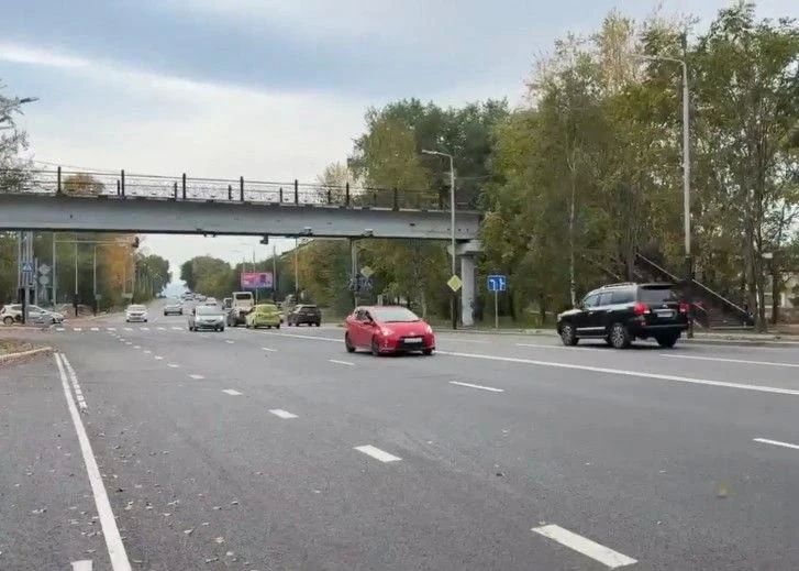 По нацпроекту Президента в Хабаровске отремонтирован перекрёсток улиц Павла Морозова и Суворова По нацпроекту Президента в Хабаровске отремонтирован перекрёсток улиц Павла Морозова и Суворова