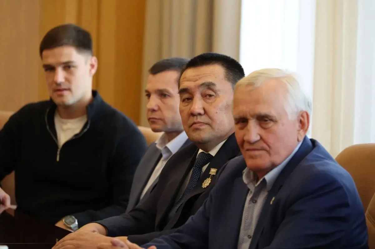 Дмитрий Демешин: Хабаровская школа бокса – одна из сильнейших в стране Дмитрий Демешин: Хабаровская школа бокса – одна из сильнейших в стране