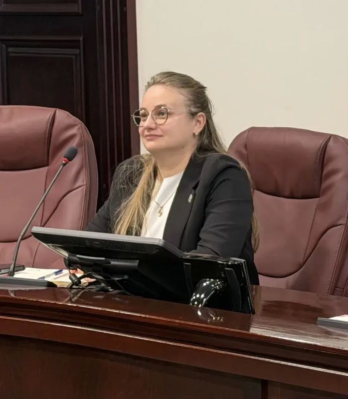 Накануне под председательством Заместителя Председателя Правительства РФ — Руководителя Аппарата Правительства РФ Дмитрия Григоренко в режиме ВКС состоялось совещание с руководителями цифровой трансформации регионального... Накануне под председательством Заместителя Председателя Правительства РФ — Руководителя Аппарата Правительства РФ Дмитрия Григоренко в режиме ВКС состоялось совещание с руководителями цифровой трансформации регионального...