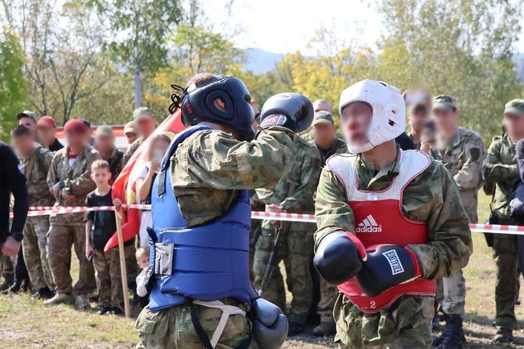 13 претендентов – 2 победителя: хабаровские спецназовцы сдали экзамен на краповый берет