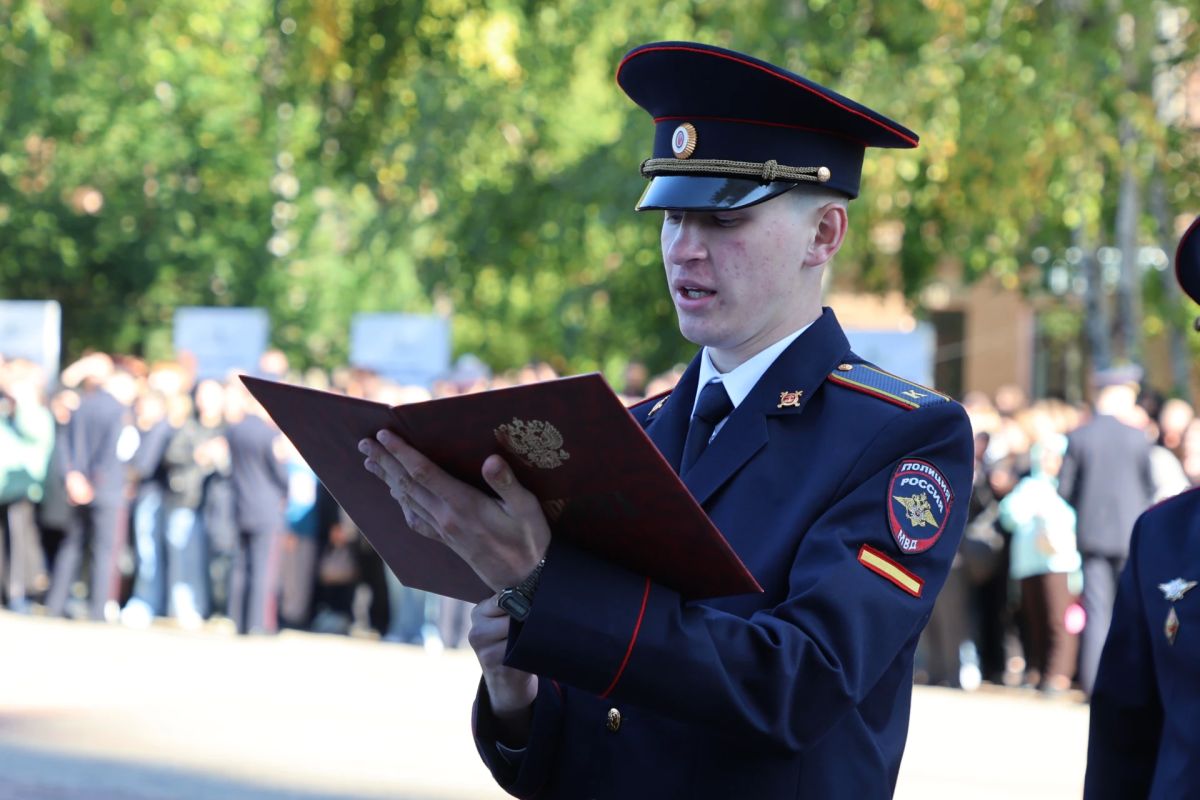 Служить Родине достойно и верно! Служить Родине достойно и верно!