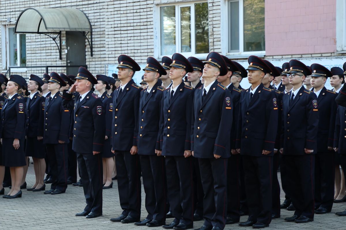 Служить Родине достойно и верно! Служить Родине достойно и верно!