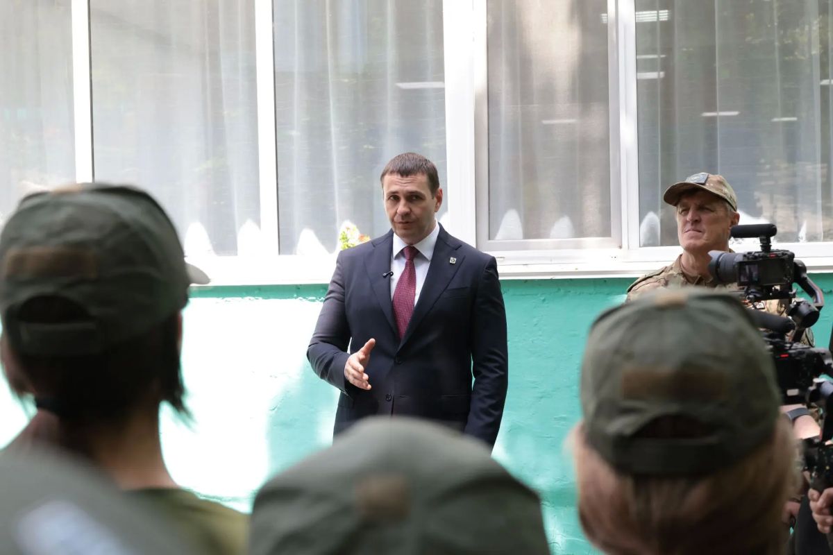 Дмитрий Демешин: В ходе нашей акции «Хабаровское лето» за сезон отдохнули более 126 тысяч детей — почти вдвое больше планового показателя Дмитрий Демешин: В ходе нашей акции «Хабаровское лето» за сезон отдохнули более 126 тысяч детей — почти вдвое больше планового показателя