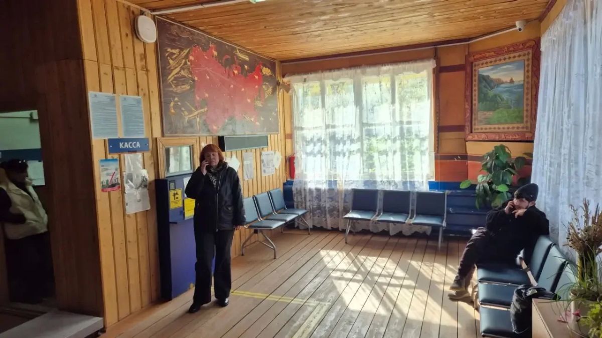 В аэропорту Аян Аяно-Майского района появилась сотовая связь В аэропорту Аян Аяно-Майского района появилась сотовая связь