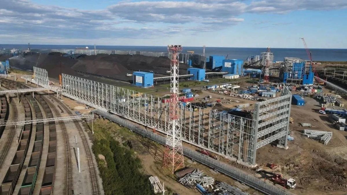 81 тысяча панелей сложится в одну большую волну 81 тысяча панелей сложится в одну большую волну