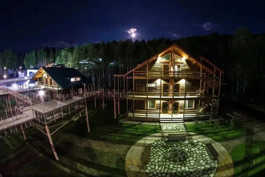 Хабаровский край получит федеральную субсидию на строительство модульных гостиниц на ГЛК «Холдоми» Хабаровский край получит федеральную субсидию на строительство модульных гостиниц на ГЛК «Холдоми»
