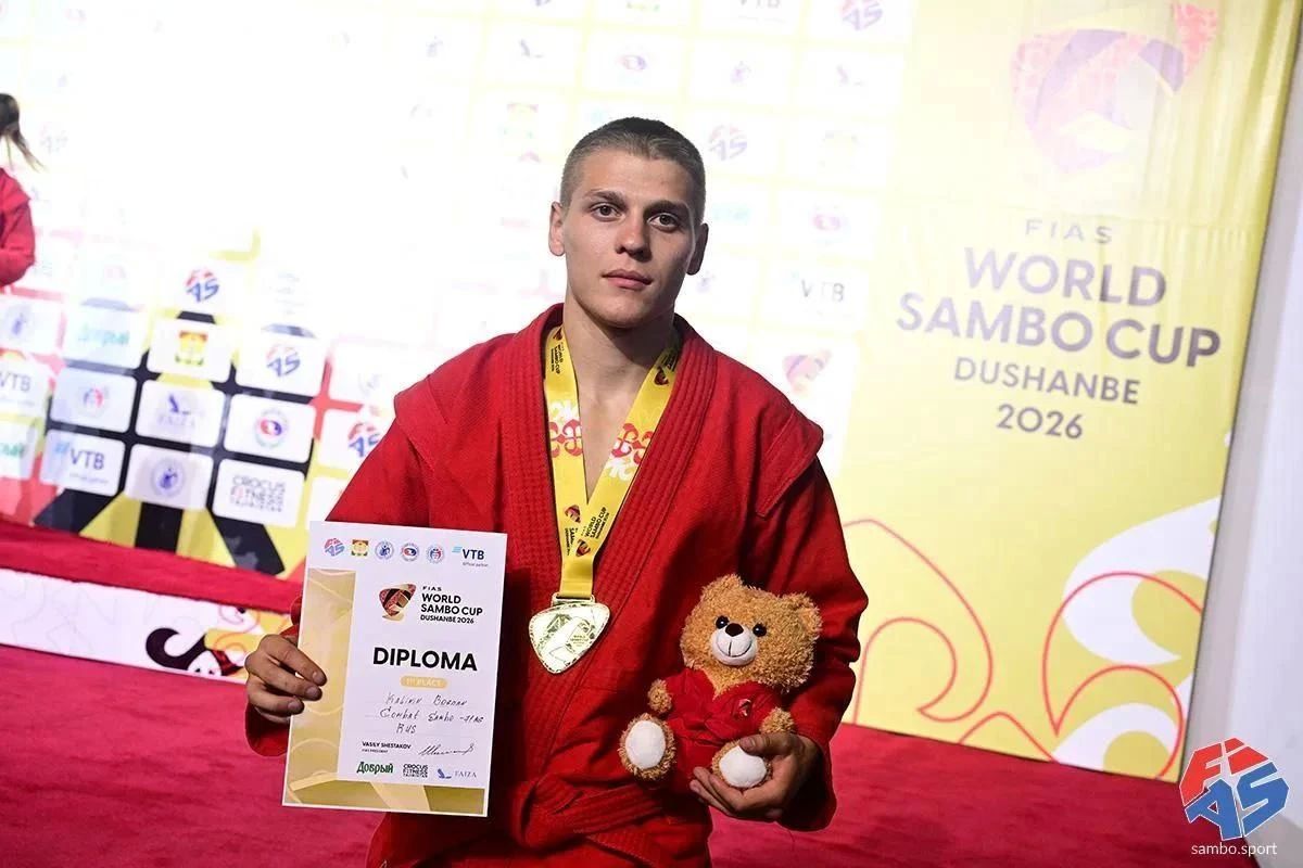 Хабаровский самбист выиграл Кубок мира