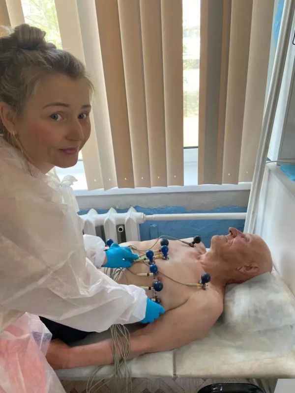 В октябре врачи выездных мобильных бригад посетят 35 населенных пунктов края В октябре врачи выездных мобильных бригад посетят 35 населенных пунктов края