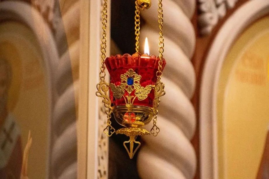 Деревянную часовню Храма во имя Святой Великомученицы Варвары открыли в поселке Киран по инициативе жителей Деревянную часовню Храма во имя Святой Великомученицы Варвары открыли в поселке Киран по инициативе жителей