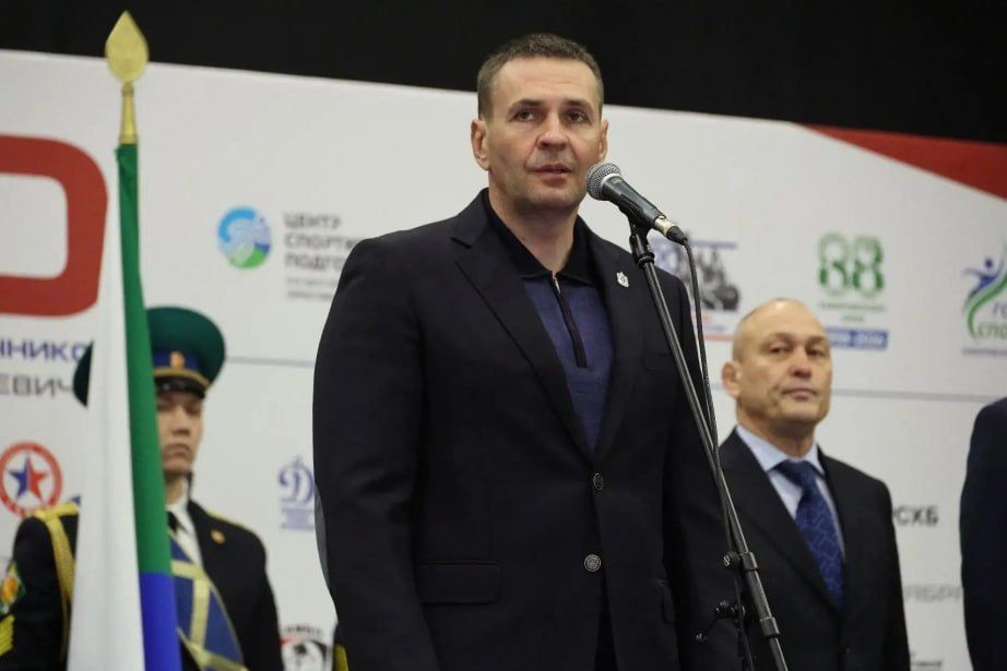 В Хабаровске стартовал Всероссийский турнир по самбо памяти героев-пограничников В Хабаровске стартовал Всероссийский турнир по самбо памяти героев-пограничников