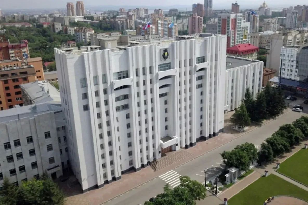 Руководящий состав правительства Хабаровского края сократят на 15%