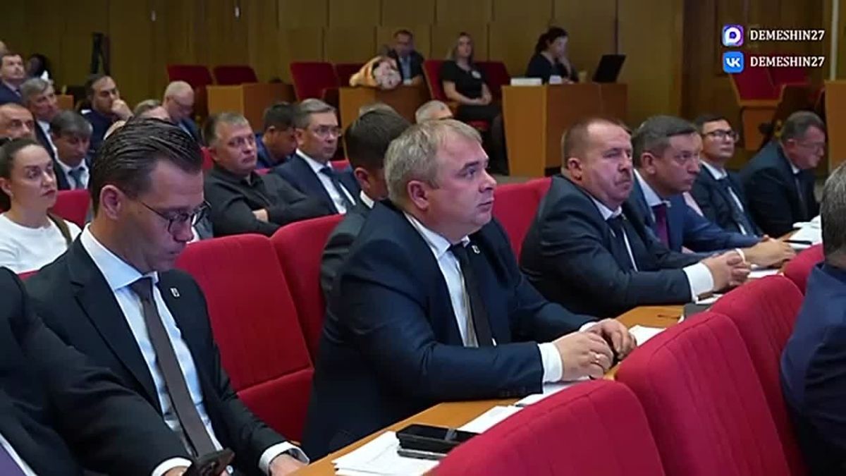 Демешин сократит руководящий состав правительства Хабаровского края на 15%