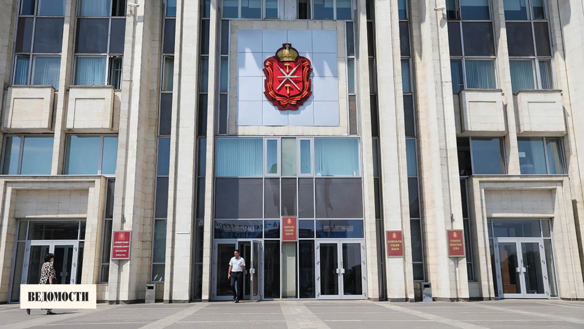 Избранных на прямых выборах мэров крупных городов в России осталось двое – в Абакане и Анадыре после