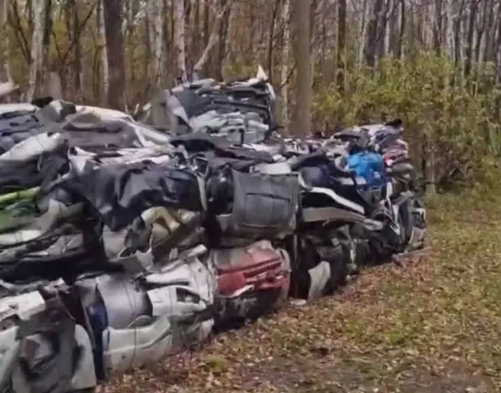Свалку из более 100 тонн автозапчастей обнаружили на Хехцире