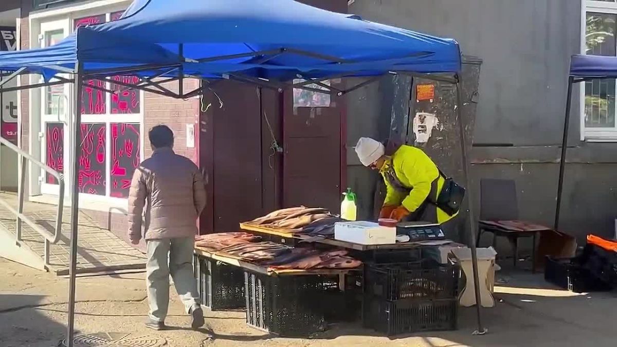 Очередной рейд по пресечению незаконной торговли прошел в Хабаровске