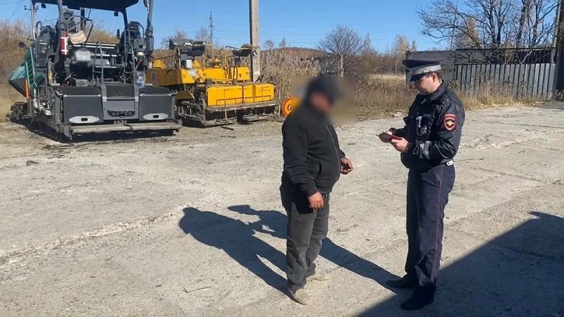 В Ванинском, Амурском районах и Бикинском округе полицейскими в рамках операции «Нелегал-2026» выявлены иностранные граждане, нарушившие миграционное законодательство В Ванинском, Амурском районах и Бикинском округе полицейскими в рамках операции «Нелегал-2026» выявлены иностранные граждане, нарушившие миграционное законодательство