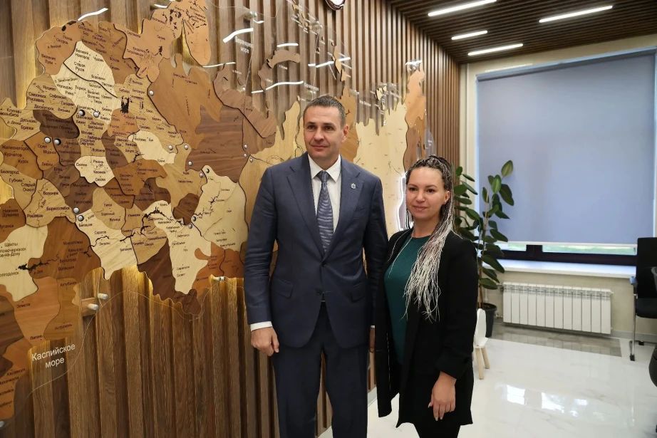 Губернатор Демешин провел личный прием граждан в приемной Президента РФ Губернатор Демешин провел личный прием граждан в приемной Президента РФ