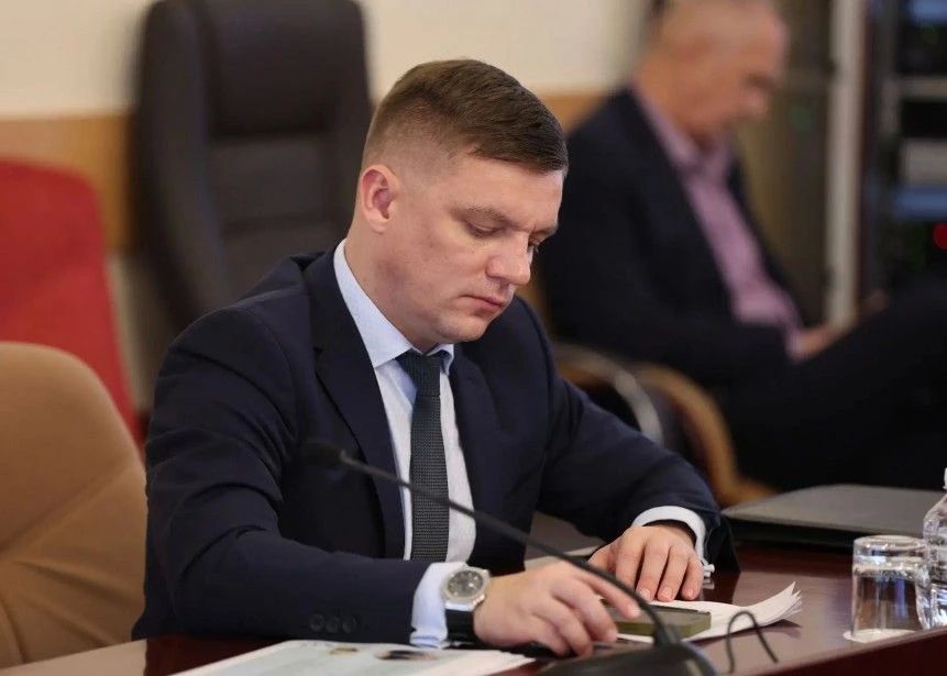 Дмитрий Демешин поручил шире использовать потенциал работы ТОС в Хабаровском крае Дмитрий Демешин поручил шире использовать потенциал работы ТОС в Хабаровском крае