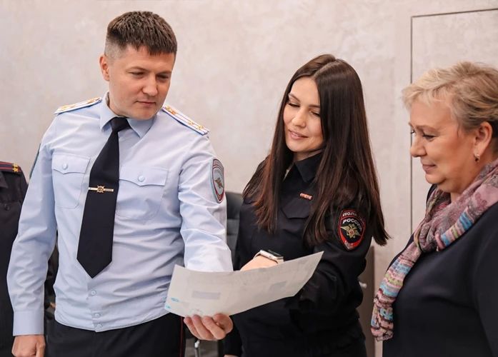 В Управлении на транспорте МВД России по Дальневосточному федеральному округу подведены итоги регионального этапа конкурса «Мои родители работают в полиции» В Управлении на транспорте МВД России по Дальневосточному федеральному округу подведены итоги регионального этапа конкурса «Мои родители работают в полиции»