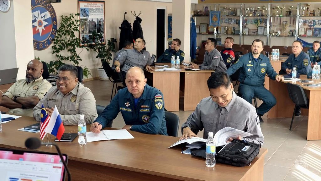 Хабаровский поисково-спасательный отряд МЧС России готовится к подтверждению международной аттестации по методологии INSARAG Хабаровский поисково-спасательный отряд МЧС России готовится к подтверждению международной аттестации по методологии INSARAG
