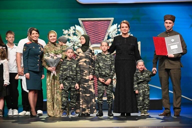 Семья из Хабаровского края победила во всероссийском конкурсе «Семья года»
